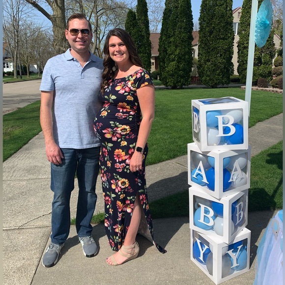 Maternity Short Sleeve Ruched Bodycon Dress with Side Slit, Large, Floral - Picture 4 of 7